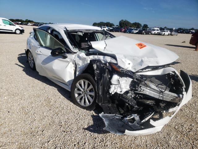 TOYOTA CAMRY LE 2020 with VIN 4T1C11AK2LU874228 - Photo from auction