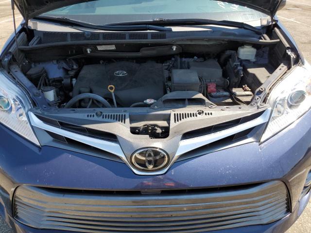 Photo 7 from auction – 2018 TOYOTA SIENNA XLE with VIN 5TDYZ3DC6JS943555