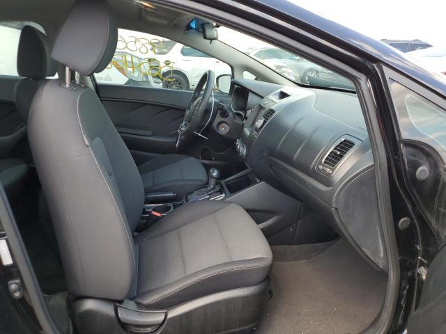 Photo 5 from auction – 2017 KIA FORTE LX with VIN 3KPFL4A75HE008506