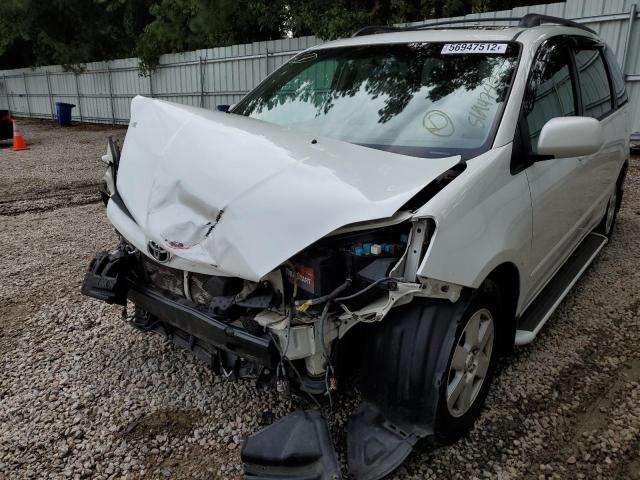 Photo 9 from auction – 2010 TOYOTA SIENNA with VIN 5TDYK4CC1AS298907