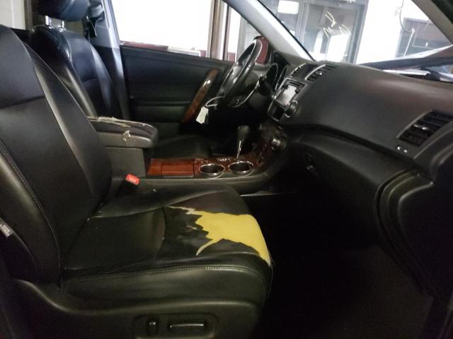 Photo 5 from auction – 2013 TOYOTA HIGHLANDER with VIN 5TDDK3EH9DS212989