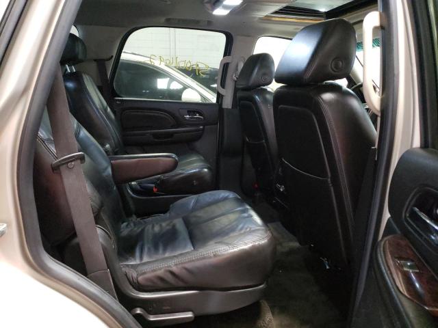 Photo 6 from auction – 2007 GMC YUKON DENA with VIN 1GKFK63847J326403