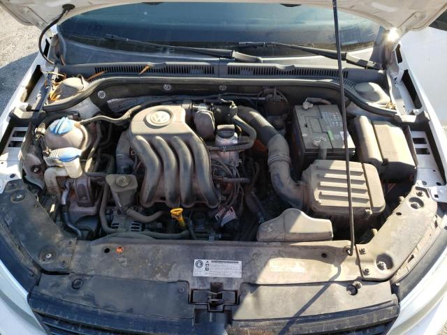 Photo 7 from auction – 2013 VOLKSWAGEN JETTA BASE with VIN 3VW2K7AJ1DM402063