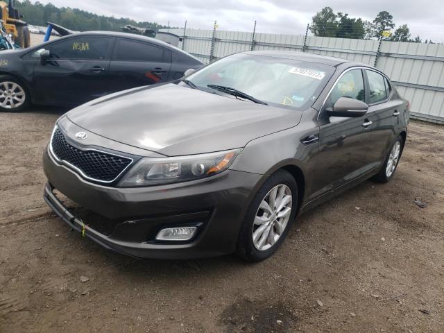 Photo 2 from auction – 2015 KIA OPTIMA LX with VIN 5XXGM4A70FG371172