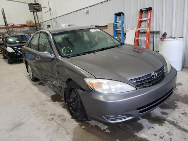 TOYOTA CAMRY LE 2003 with VIN 4T1BE32K03U706212 - Photo from auction