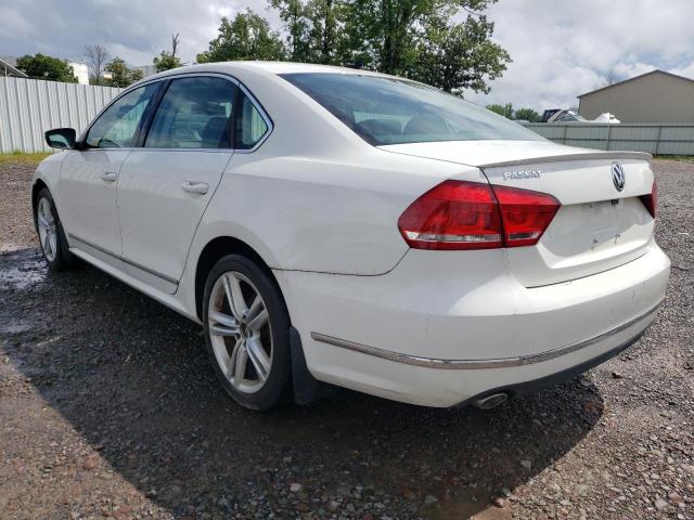 Photo 3 from auction – 2015 VOLKSWAGEN PASSAT SEL with VIN 1VWCV7A32FC059605