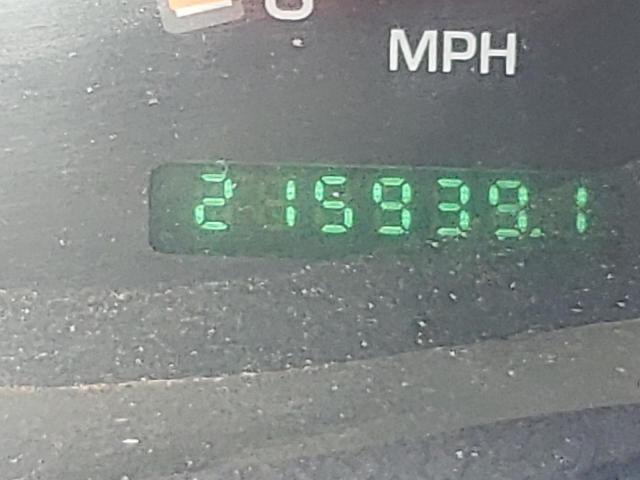 Photo 8 from auction – 2002 FORD F150 SUPER with VIN 1FTRW08L22KA40883