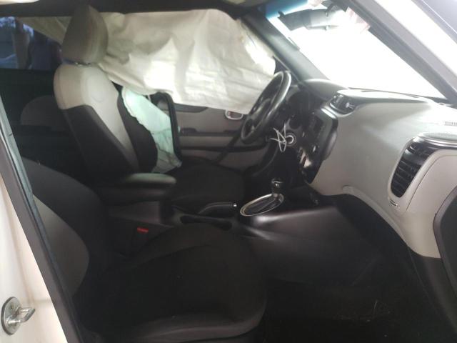 Photo 5 from auction – 2015 KIA SOUL with VIN KNDJN2A25F7121902