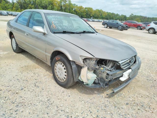 TOYOTA CAMRY CE 2000 with VIN 4T1BG22K5YU710316 - Photo from auction