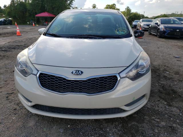 Photo 9 from auction – 2014 KIA FORTE LX with VIN KNAFK4A63E5183061