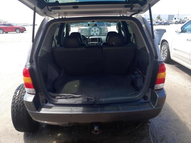Photo 9 from auction – 2003 FORD ESCAPE XLT with VIN 1FMYU93193KB34249