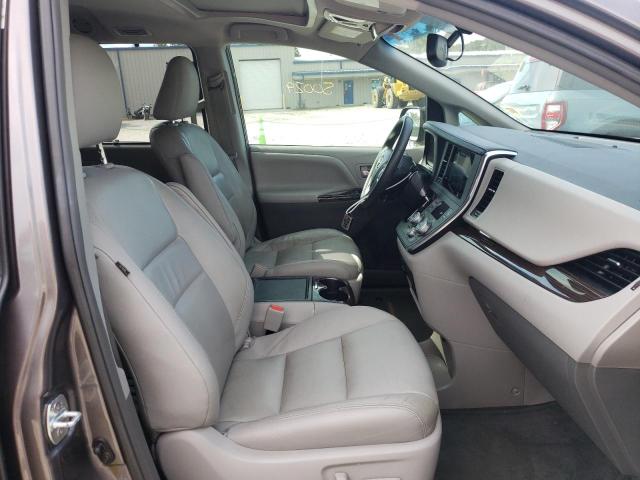Photo 5 from auction – 2016 TOYOTA SIENNA XLE with VIN 5TDYK3DC3GS741348