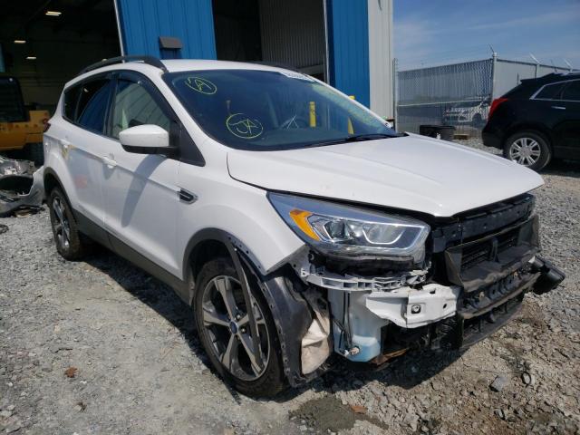 Photo 1 from auction – 2017 FORD ESCAPE SE with VIN 1FMCU9GD5HUB69560