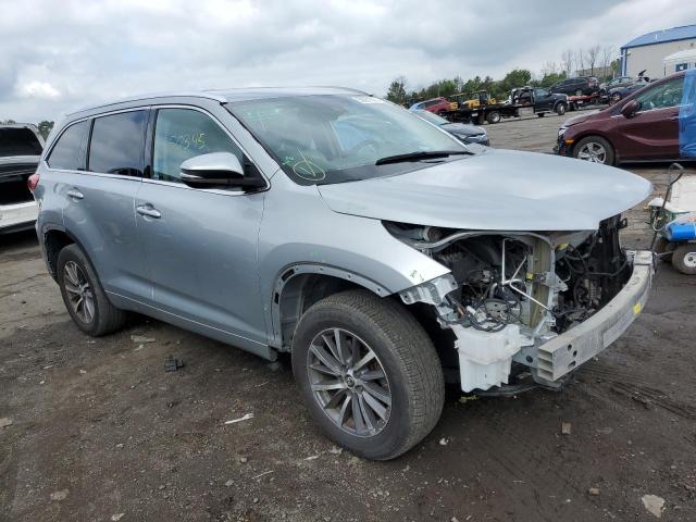 TOYOTA HIGHLANDER 2018 with VIN 5TDJZRFH9JS541087 - Photo from auction