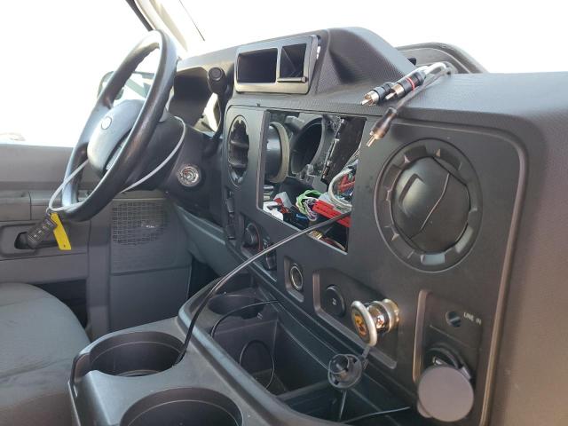 Photo 9 from auction – 2011 FORD ECONOLINE with VIN 1FDSS3BL4BDA64870