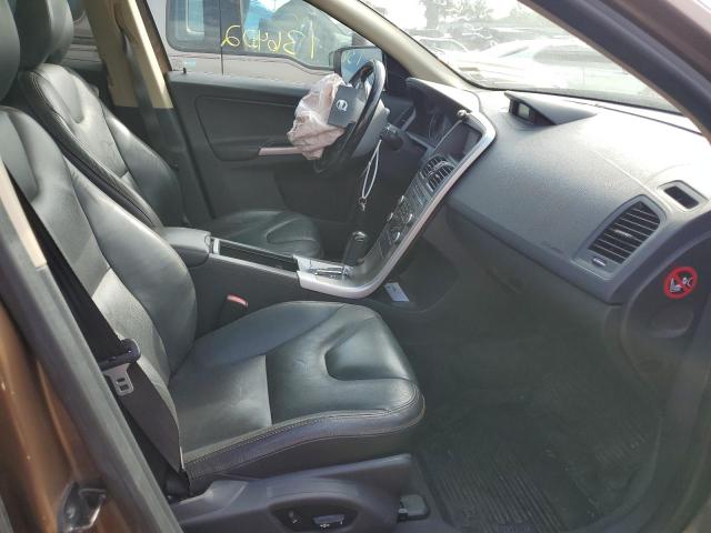Photo 5 from auction – 2010 VOLVO XC60 3.2 with VIN YV4982DZ1A2126133