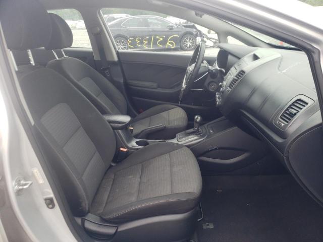 Photo 5 from auction – 2016 KIA FORTE LX with VIN KNAFX4A67G5472593