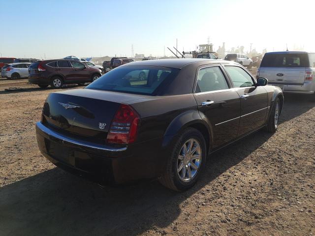 Photo 4 from auction – 2005 CHRYSLER 300C with VIN 2C3AA63HX5H142367