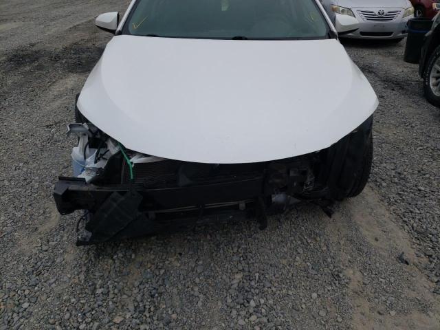 Photo 9 from auction – 2015 TOYOTA CAMRY LE with VIN 4T1BF1FK6FU111395