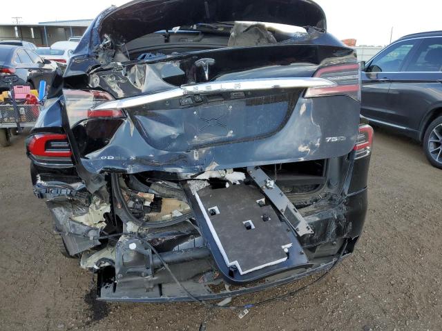 Photo 9 from auction – 2017 TESLA MODEL X with VIN 5YJXCDE23HF065493