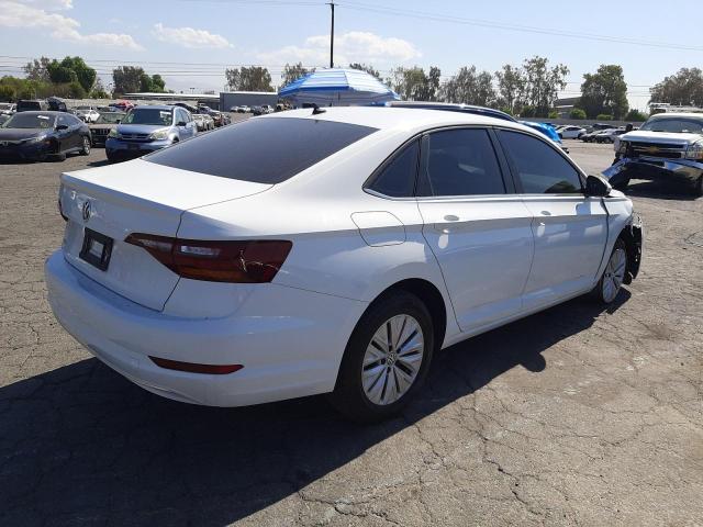 Photo 4 from auction – 2019 VOLKSWAGEN JETTA S with VIN 3VWCB7BU2KM244259