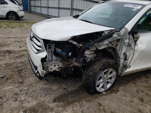 Photo 9 from auction – 2013 TOYOTA HIGHLANDER with VIN 5TDBK3EH2DS277707