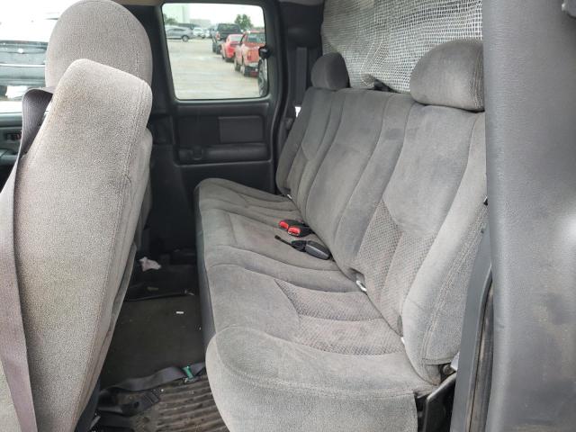 Photo 6 from auction – 2005 CHEVROLET SILVERADO with VIN 2GCEC19T151153594