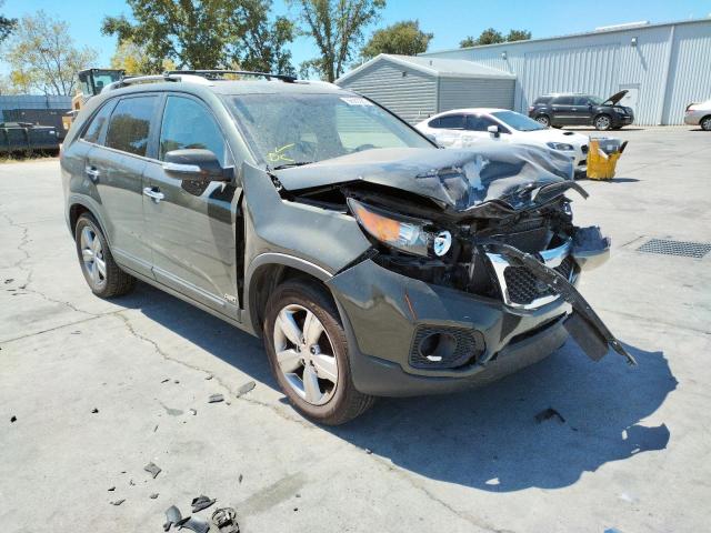 KIA SORENTO EX 2013 with VIN 5XYKUDA63DG318265 - Photo from auction