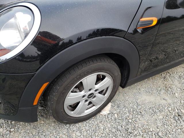 Photo 9 from auction – 2018 MINI COOPER with VIN WMWXP5C5XJ2G62916