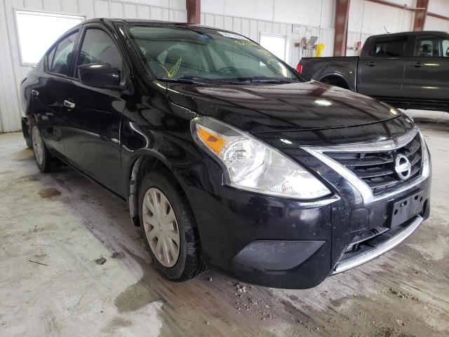 NISSAN VERSA S 2019 with VIN 3N1CN7APXKL828889 - Photo from auction