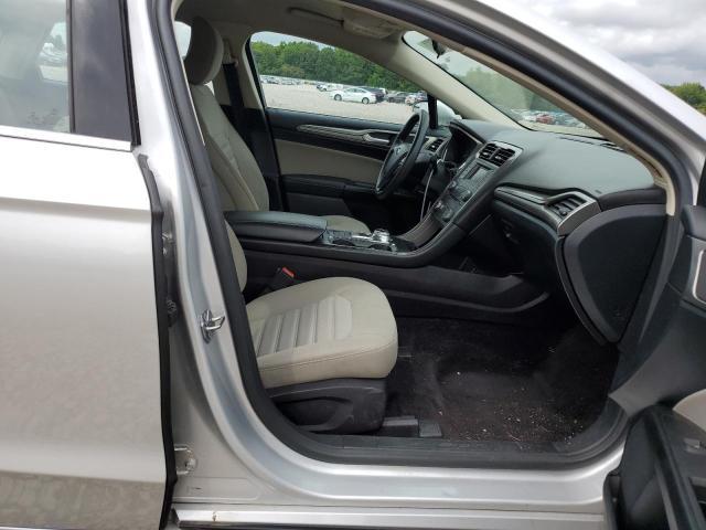 Photo 5 from auction – 2017 FORD FUSION S with VIN 3FA6P0G79HR198555