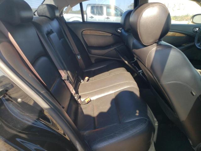 Photo 6 from auction – 2004 JAGUAR S-TYPE R with VIN SAJEA03V441N08483
