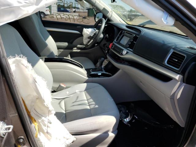 Photo 5 from auction – 2015 TOYOTA HIGHLANDER with VIN 5TDBKRFH3FS106579