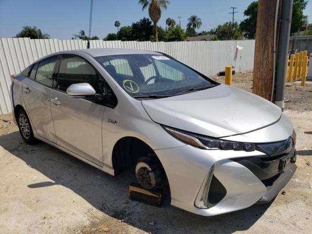 TOYOTA PRIUS PRIM 2019 with VIN JTDKARFPXK3117066 - Photo from auction