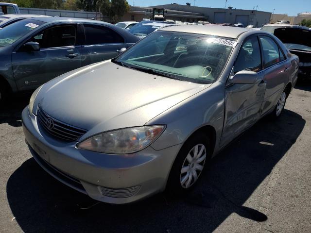 Photo 2 from auction – 2005 TOYOTA CAMRY LE with VIN 4T1BE32K15U632897
