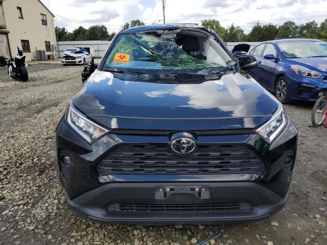 Photo 9 from auction – 2020 TOYOTA RAV4 XLE with VIN JTMP1RFV7LD524648