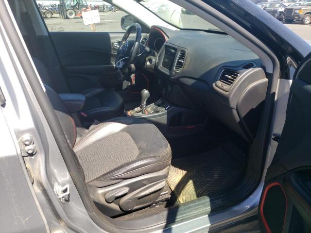 Photo 5 from auction – 2020 JEEP COMPASS TR with VIN 3C4NJDDB2LT118516