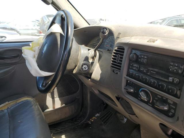 Photo 9 from auction – 2003 FORD F150 with VIN 1FTRF17233NB52512