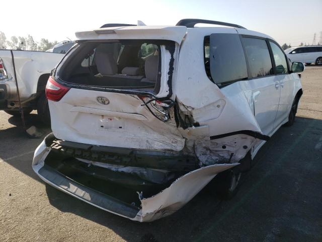 Photo 4 from auction – 2018 TOYOTA SIENNA LE with VIN 5TDKZ3DC4JS946430