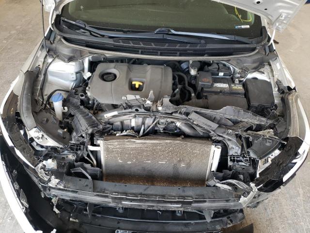 Photo 7 from auction – 2017 KIA FORTE LX with VIN 3KPFK4A79HE115335