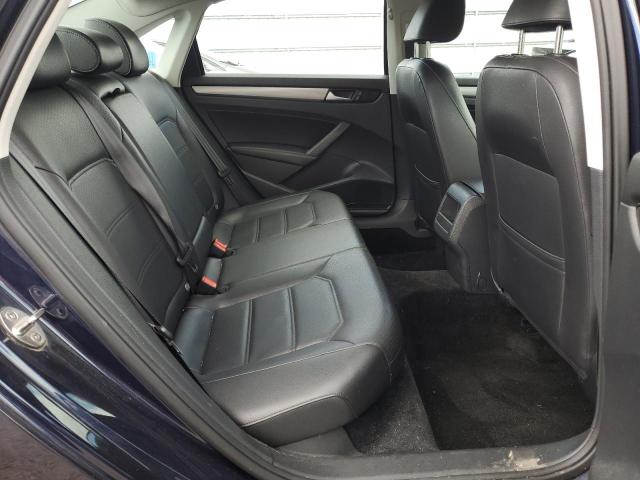Photo 6 from auction – 2015 VOLKSWAGEN PASSAT S with VIN 1VWAT7A37FC095190