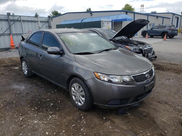 KIA FORTE EX 2013 مع رقم تعريف المركبة KNAFU4A22D5728060 - صورة من المزاد