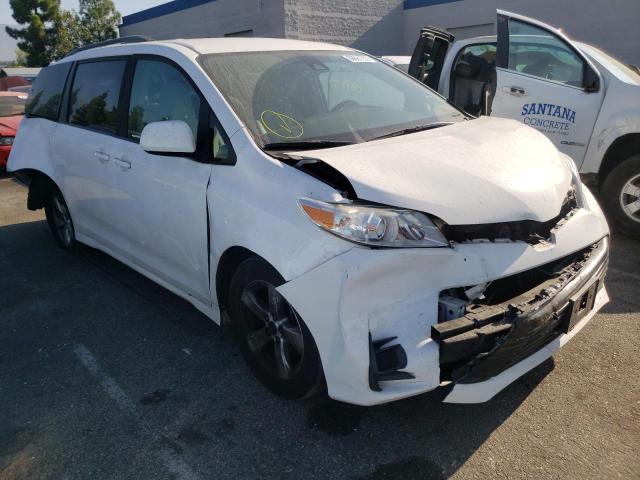 TOYOTA SIENNA LE 2018 with VIN 5TDKZ3DC4JS946430 - Photo from auction