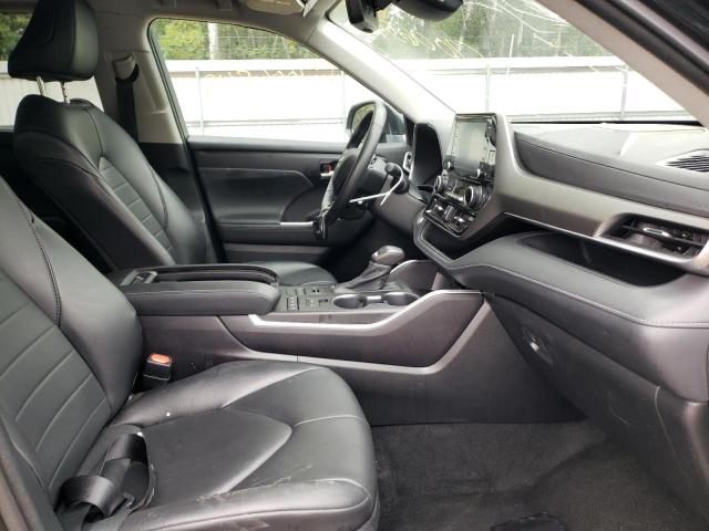 Photo 5 from auction – 2021 TOYOTA HIGHLANDER with VIN 5TDGZRBH0MS108357