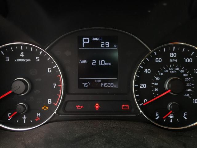 Photo 8 from auction – 2017 KIA FORTE LX with VIN 3KPFK4A71HE082962