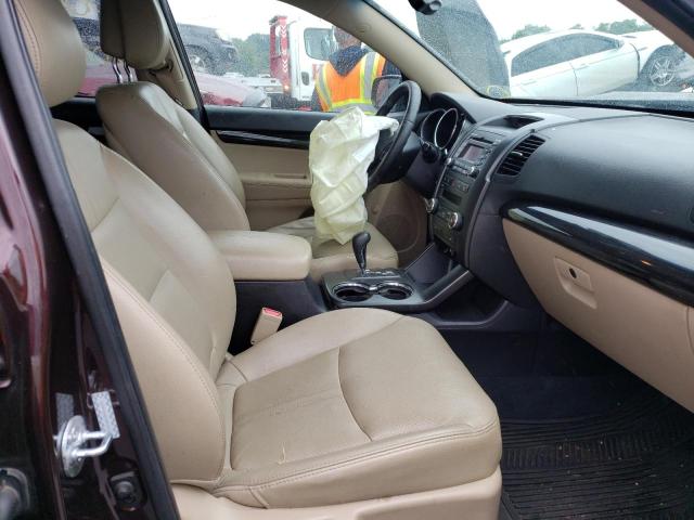 Photo 5 from auction – 2011 KIA SORENTO EX with VIN 5XYKUDA2XBG091442