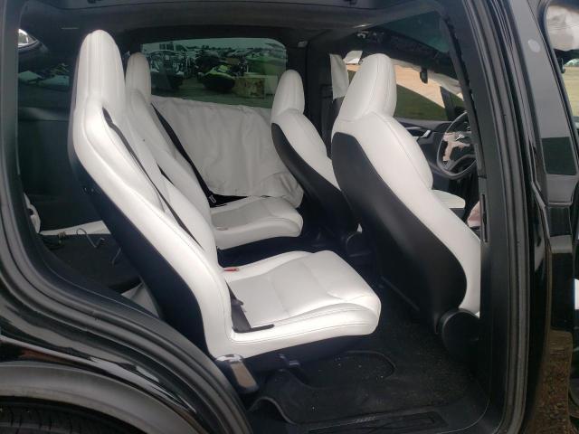 Photo 6 from auction – 2020 TESLA MODEL X with VIN 5YJXCBE2XLF301716