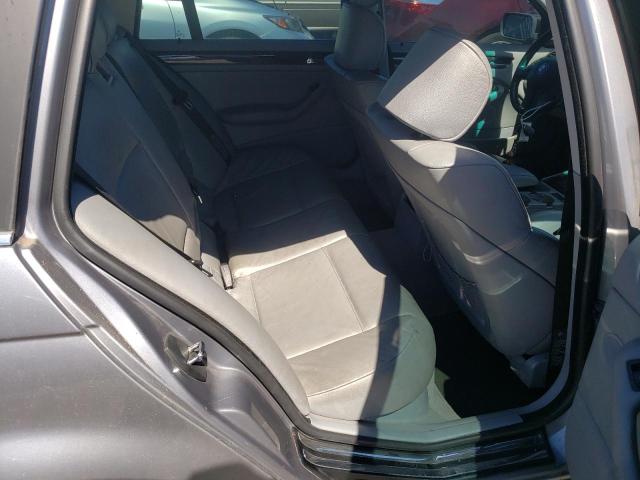 Photo 6 from auction – 2004 BMW 325 IT with VIN WBAEN33414PC13639