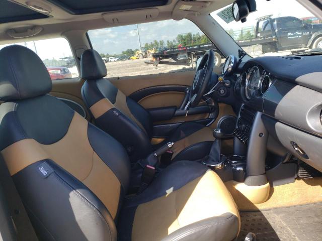 Photo 5 from auction – 2005 MINI COOPER S with VIN WMWRE33595TL15030