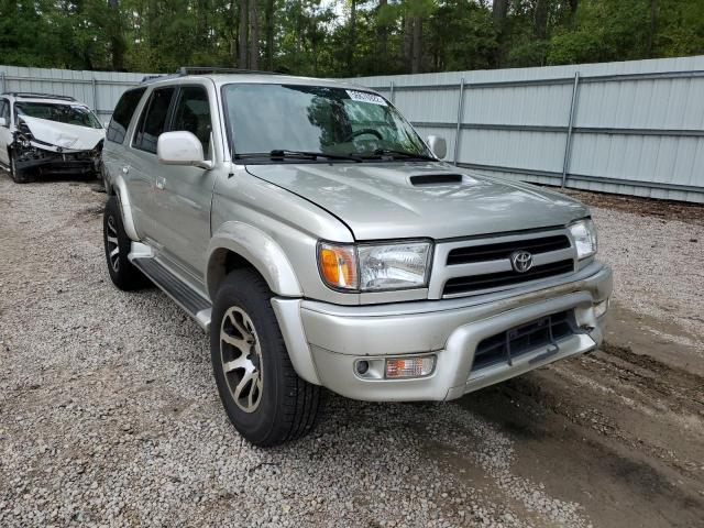 TOYOTA 4RUNNER SR 2000 with VIN JT3HN86R4Y0302318 - Photo from auction